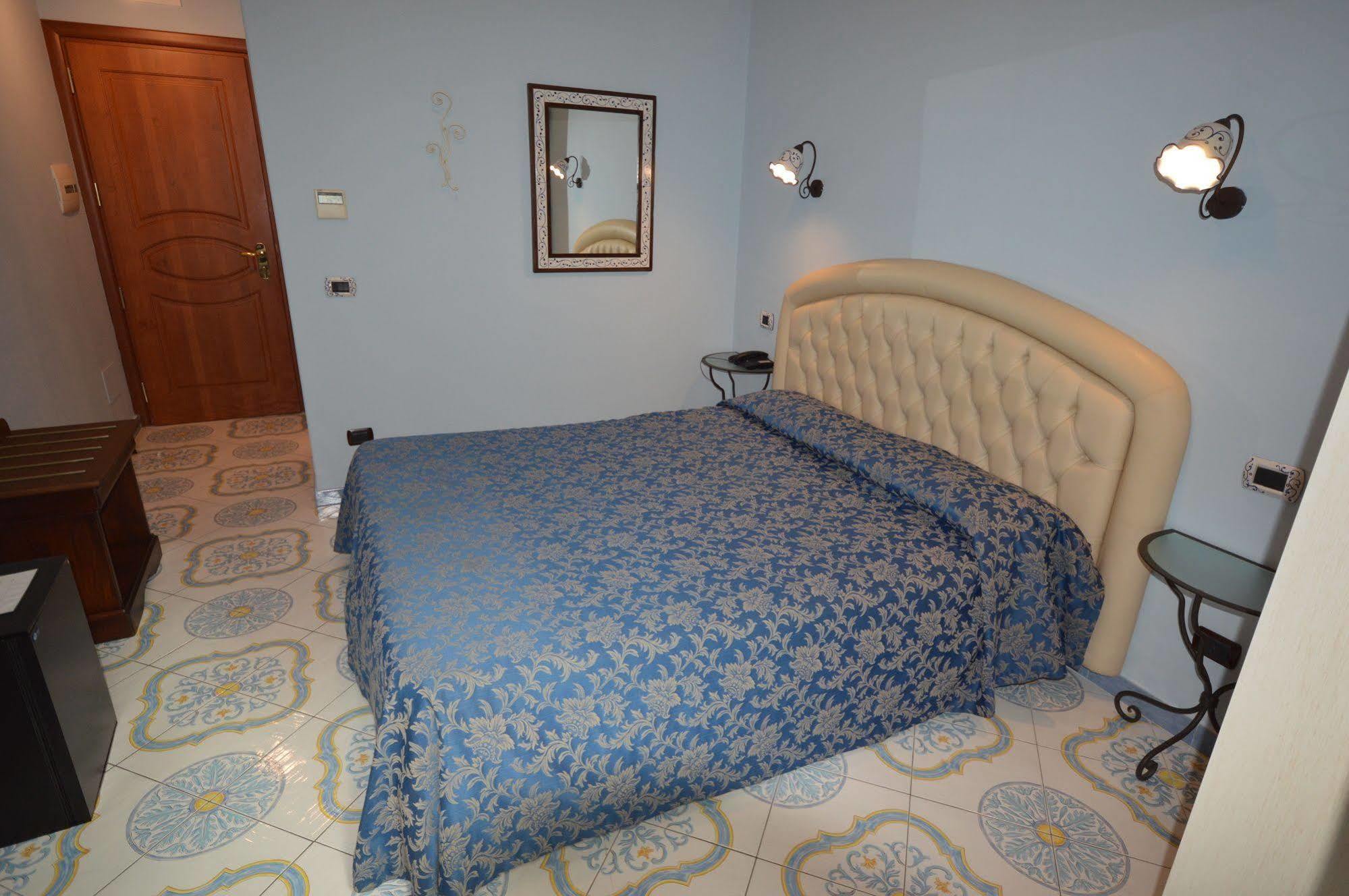 B&B Palazzo Pisani Амальфи Экстерьер фото